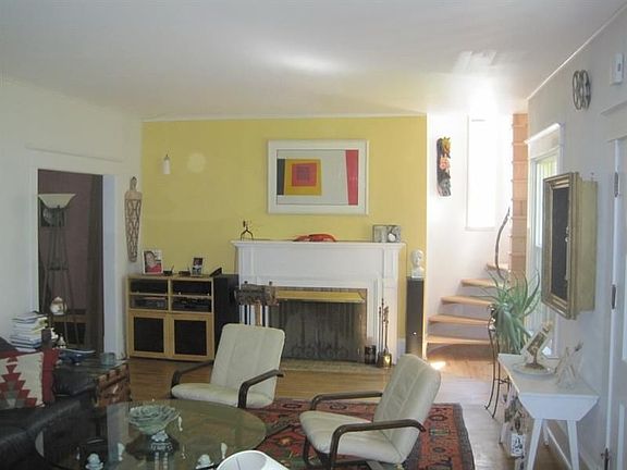 4th image of 510 E C St #C