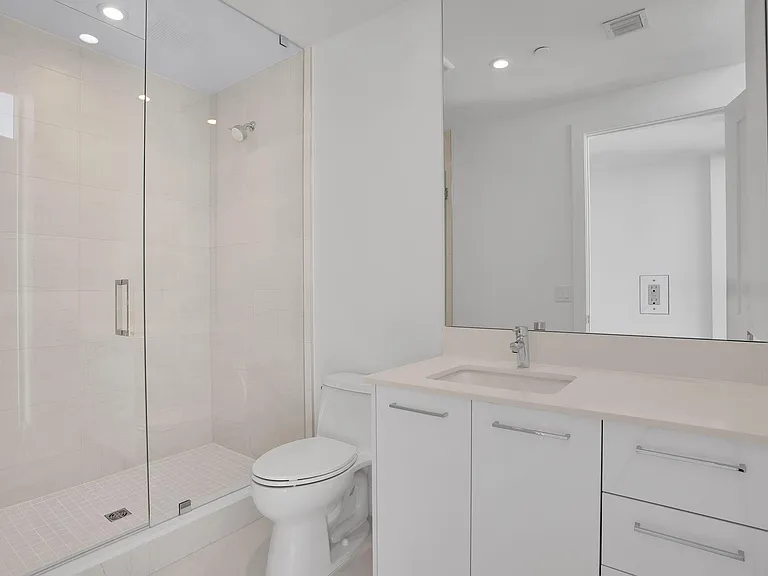 151 N Seabreeze Blvd #1204 — Photo 32