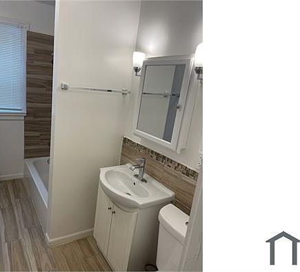 1st image of 9128 S Loomis St #1S