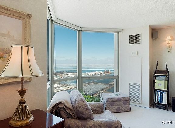 LIVING ROOM VIEW