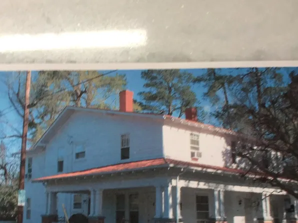 122 S Woodlawn Ave, Greenville, NC 27858