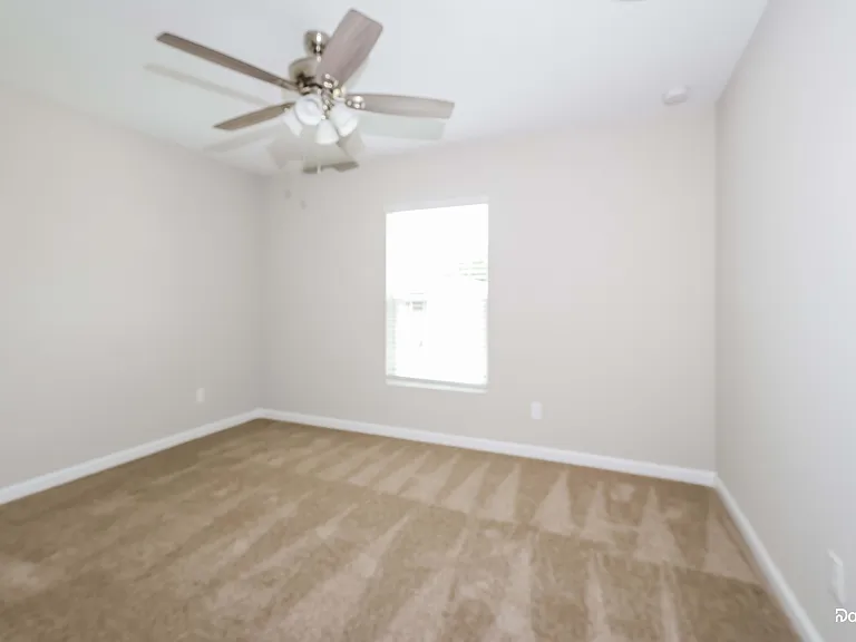 1037 SW Sudder Ave — Photo 13