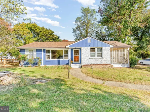 46068 E Sunrise Dr, Lexington Park, MD 20653