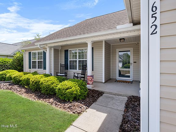 4th image of 652 Windgate Drive