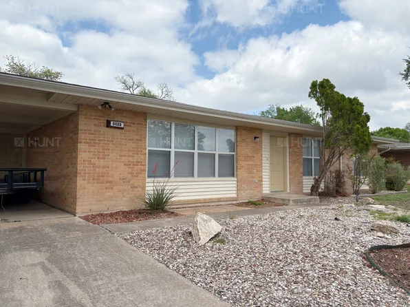 9028 McConnell St, Del Rio, TX 78840