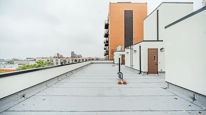 Rented by Nooklyn NYC LLC | media 15