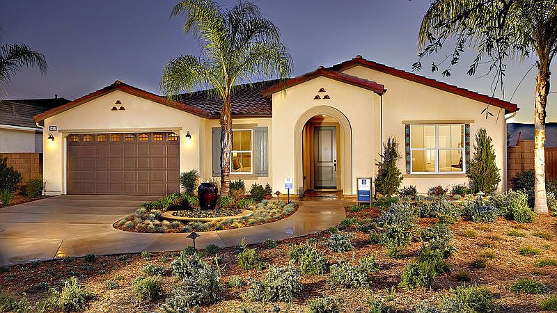 1st image of 27466 Biscayne Dr