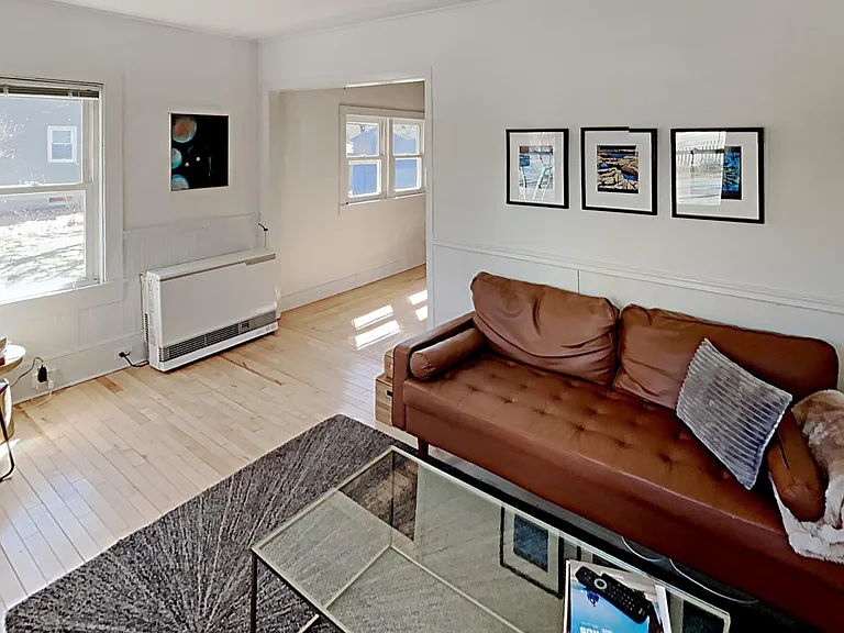 15 Bates St — Photo 2