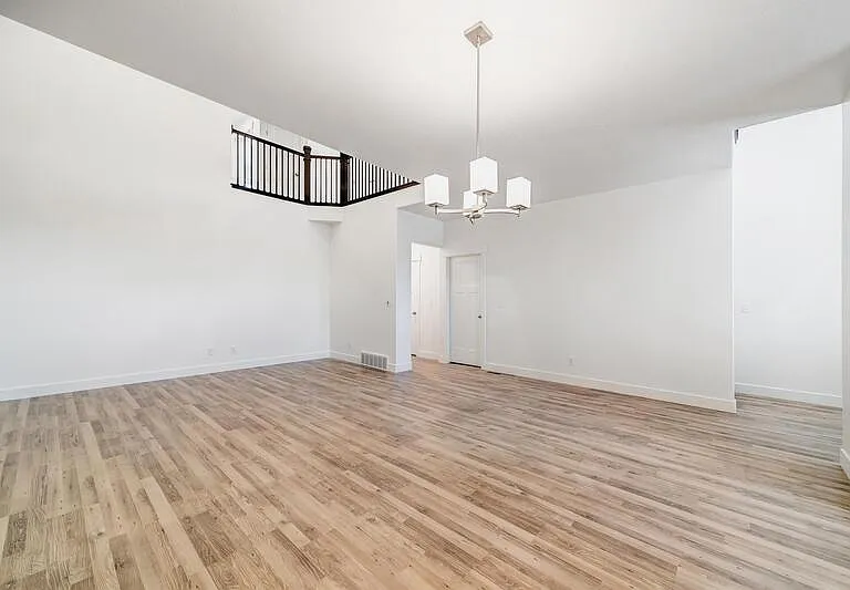 3997 W 1960 N — Photo 11