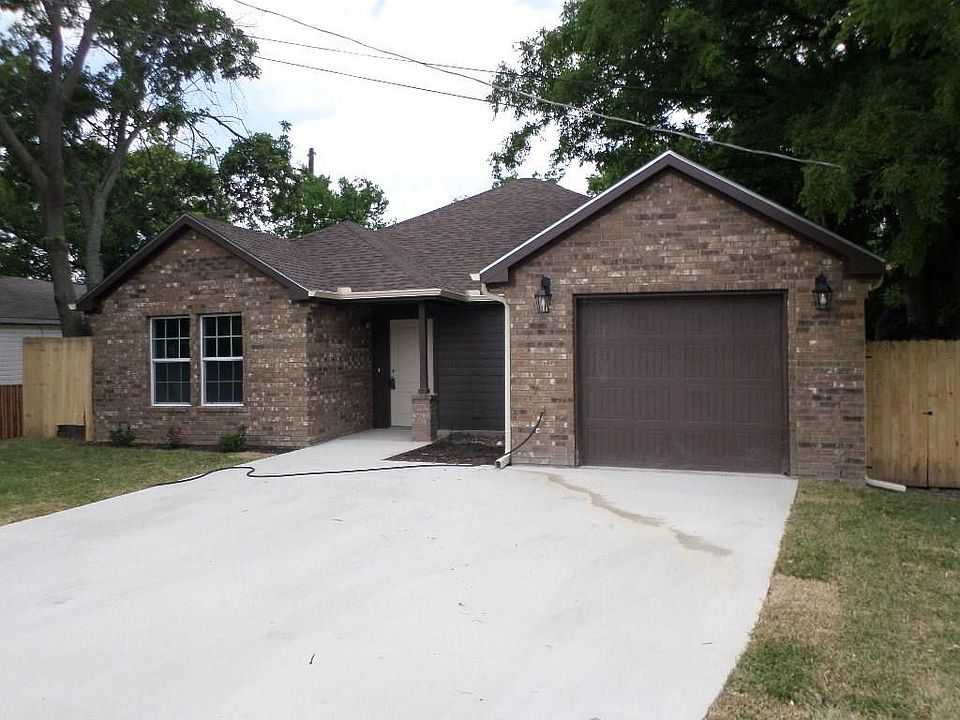 1st image of 2024 W East Roberts St