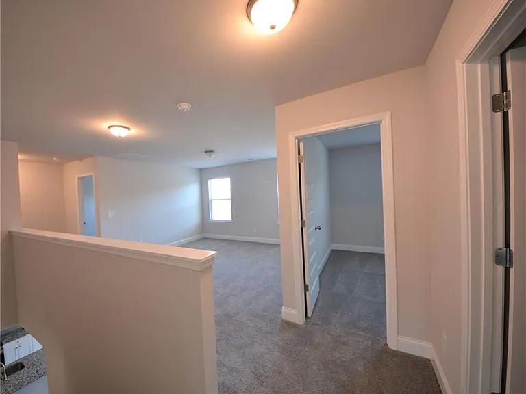 246 Hellen Valley Dr — Photo 18