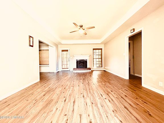 2nd image of 23 Hannah Dr