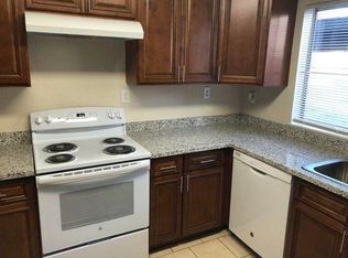 1480 W Main St, Ripon, CA 95366