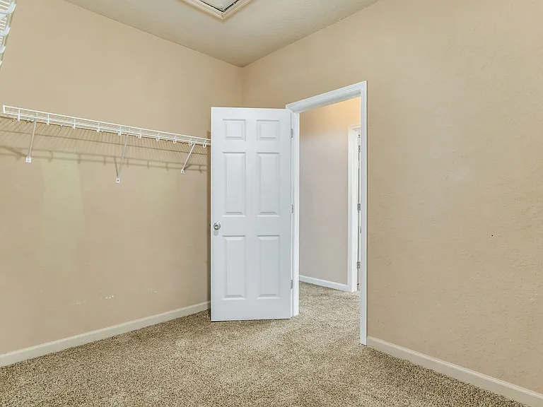 7095 N Blue Angel Pkwy — Photo 13