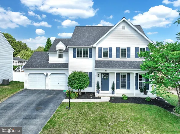 26 Stonewood Dr, Jacobus, PA 17407