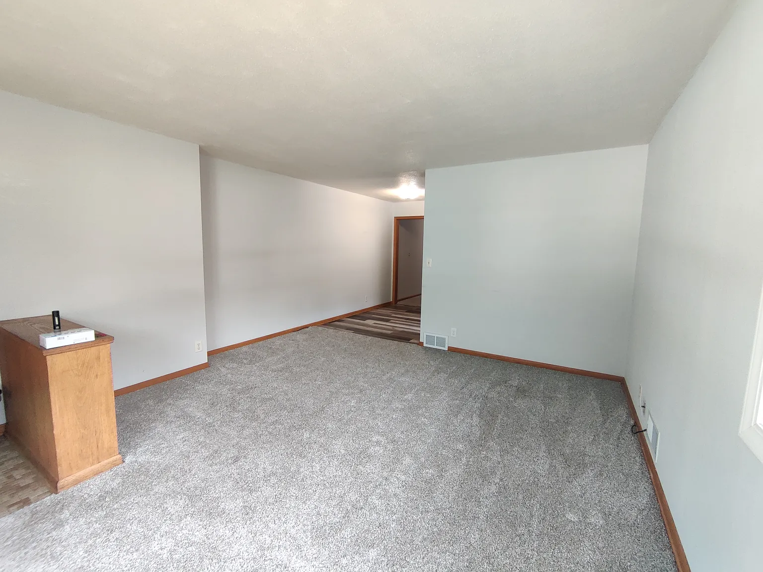 5735 Xerxes Ave S — Photo 2