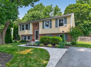 1686 Gemini Dr, Sykesville, MD 21784