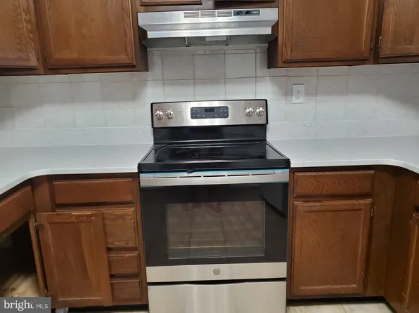 41 Providence Frg, Royersford, PA 19468