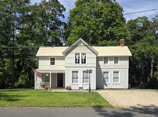 1 Gully Landing Rd, Miller Place, NY 11764