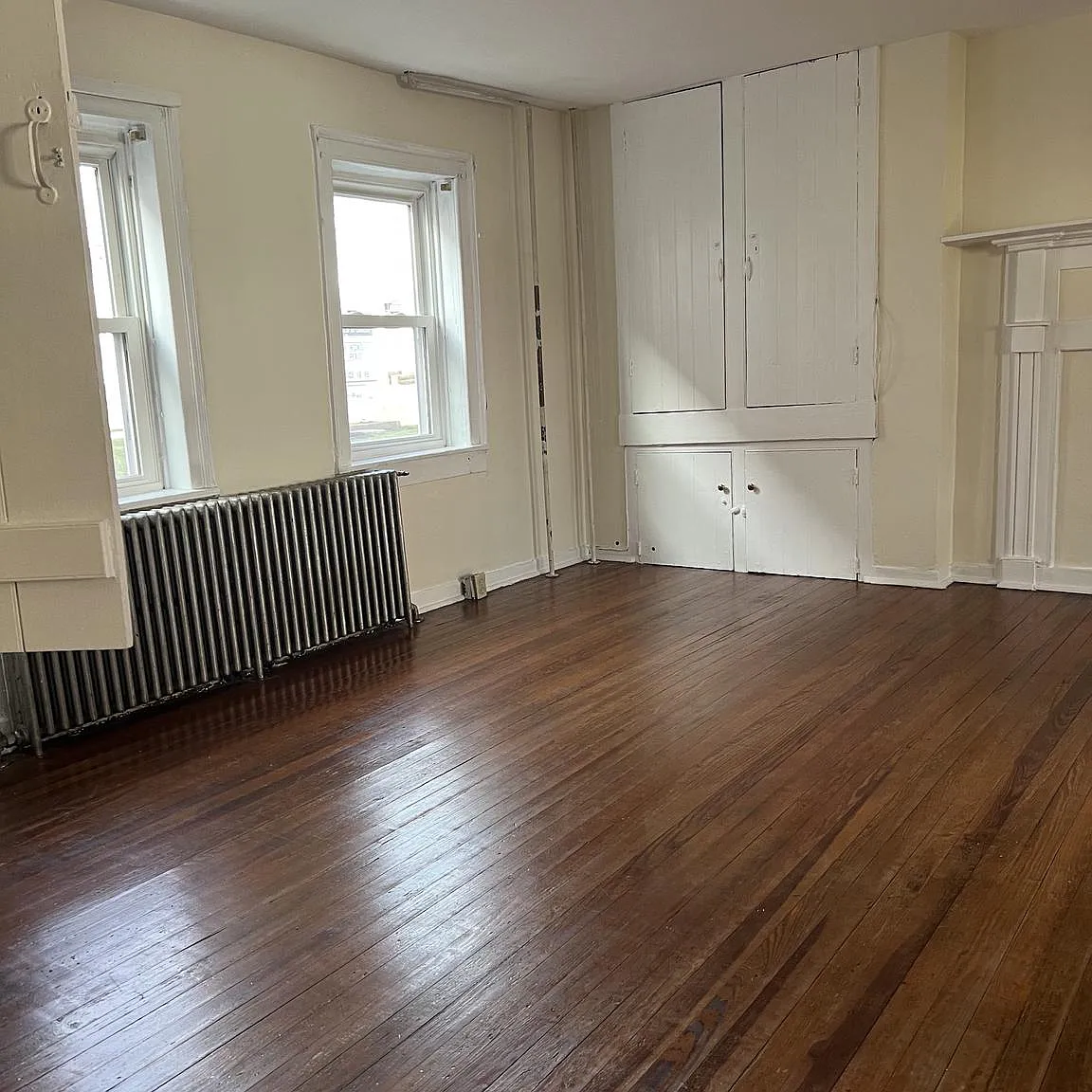 3 bed, 1.0 bath, 1700 sqft, $1,350 — Photo 4
