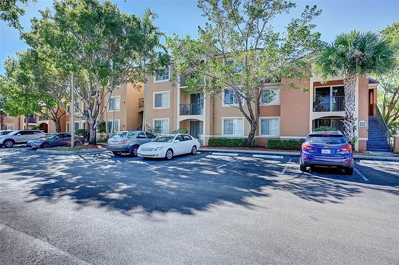 St Andrews Apartments Tamarac