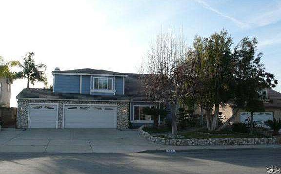 2nd image of 523 Julian Ct