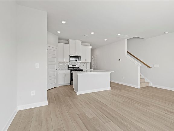 Welcome to the Topaz floorplan at Valentine Townes.