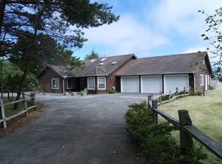 125 Irene Ln, Crescent City, CA 95531