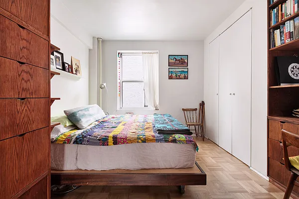 Sold by Compass | media 14