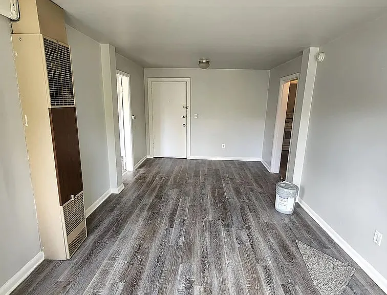 2416 E Madison St #D — Photo 2