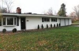 28197 Quail Hollow Rd, Farmington Hills, MI, 48331
