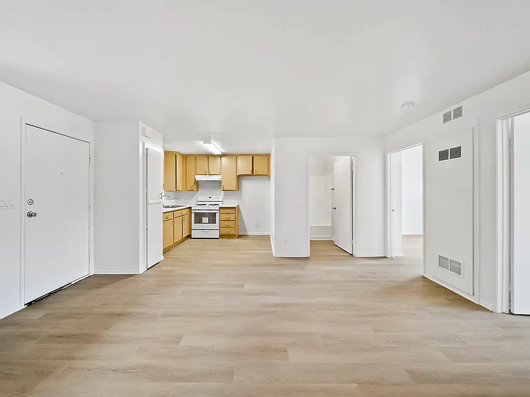 144 Union Pl — Photo 4