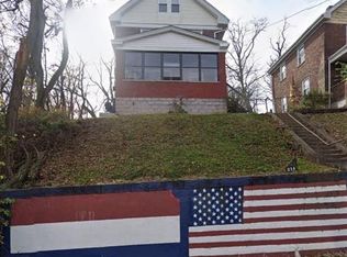 214 E Willock Rd, Pittsburgh, PA 15227