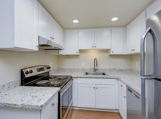 5204 15th Ave NE #17328940, Seattle, WA 98105