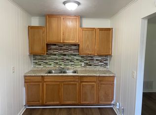 614 S Alford St #604, Lagrange, GA 30240