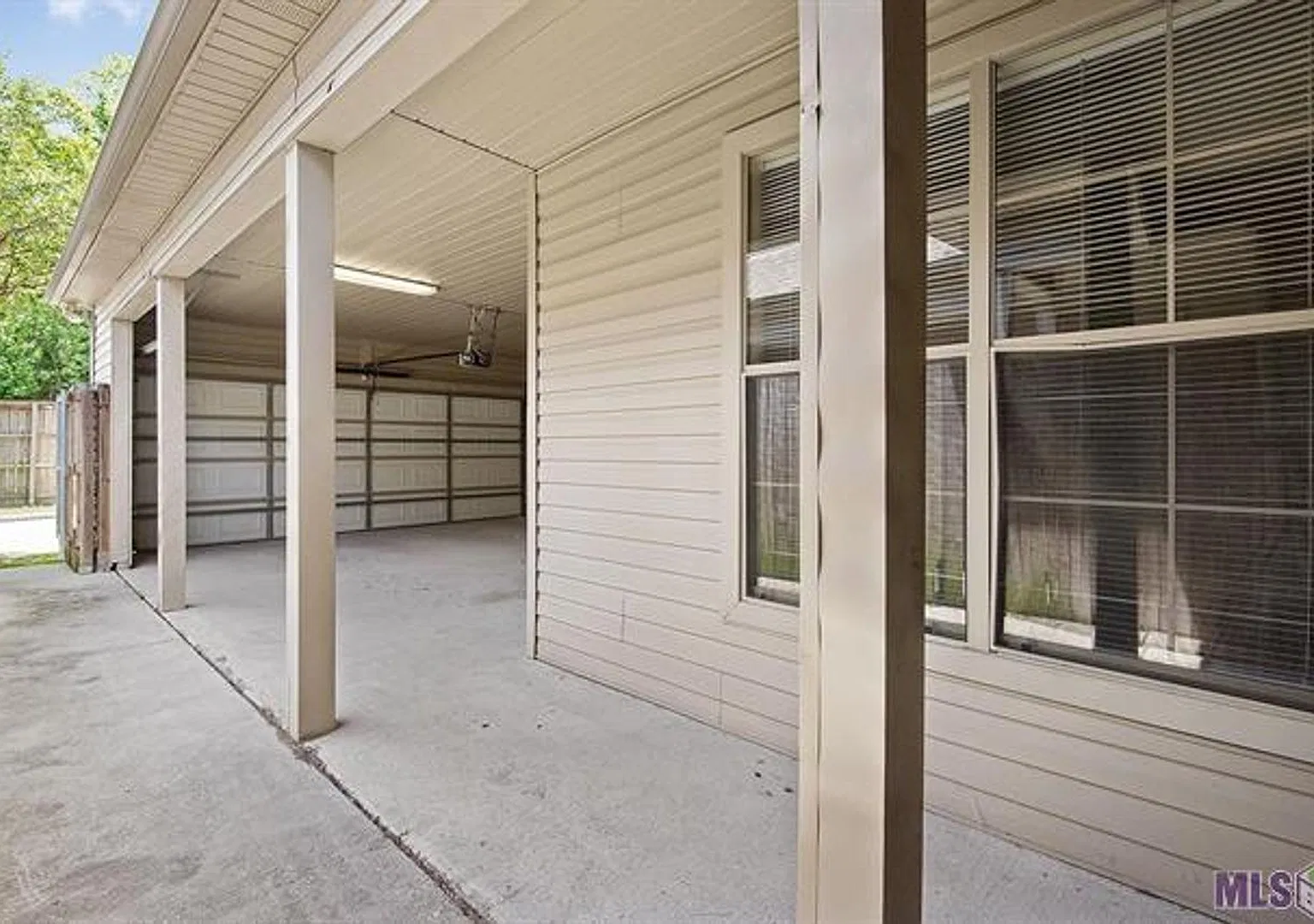 809 Summer Breeze Dr — Photo 4