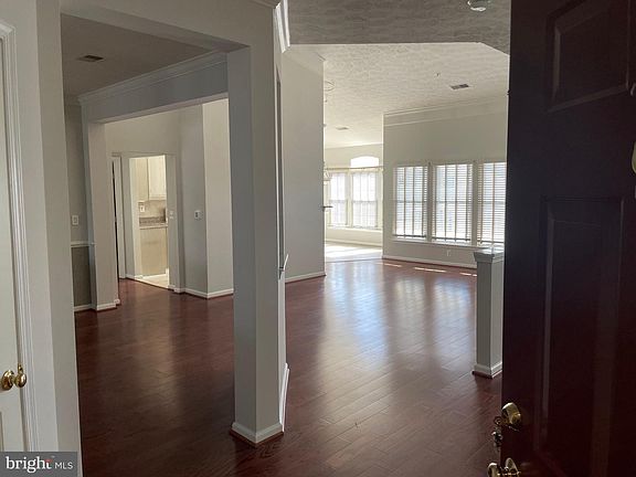2nd image of 9608 Amberleigh Ln #9608R