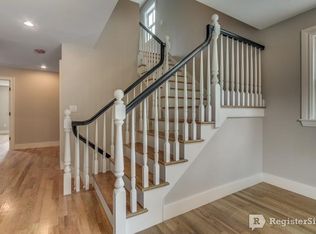 75 Auburn St, Auburndale, MA 02466