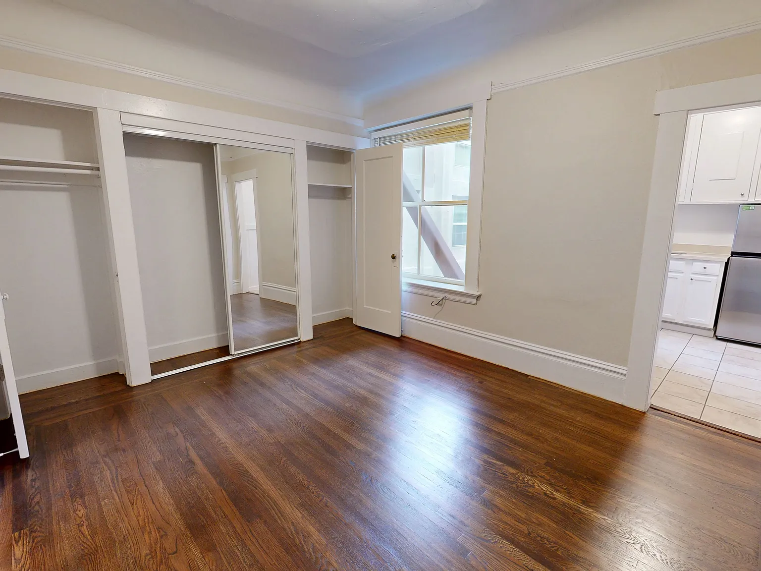 925 Geary Street — Photo 2