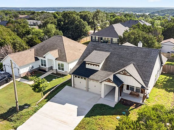 4th image of 4825 Wichita St