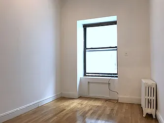 Rented by Salizzoni Realty