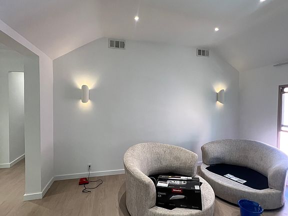 2nd image of 1121 S La Peer Dr #2