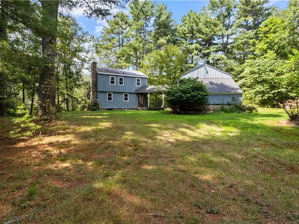 227 Glen Rock Rd, Exeter, RI 02822