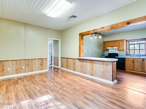 5th image of 3902 Romero Rd