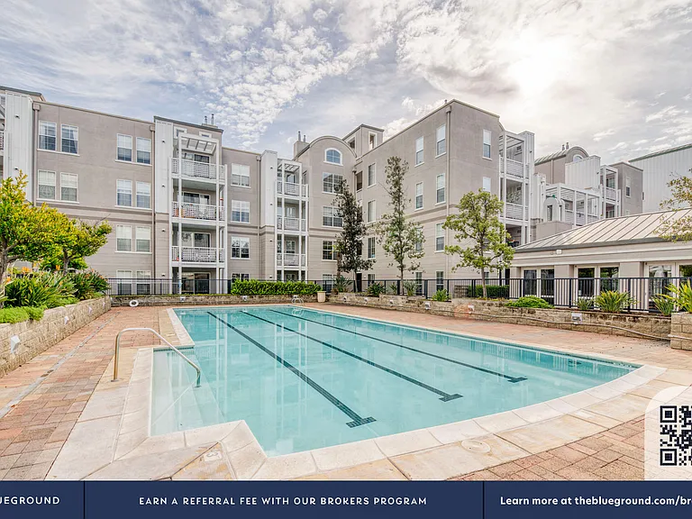 Building's Swimming pool