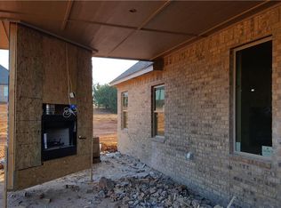 4351 Sweetwater Dr, Guthrie, OK 73044