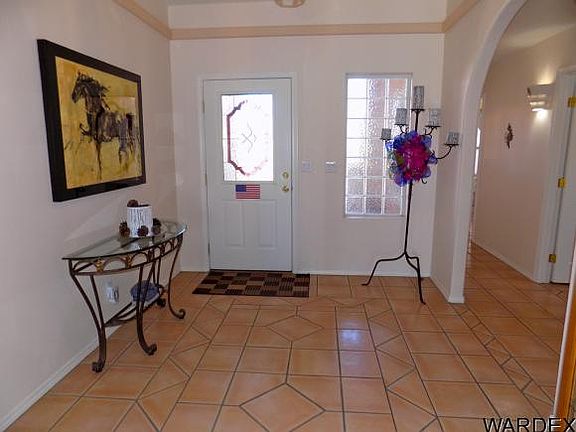 5th image of 2026 E Via Del Aqua Dr
