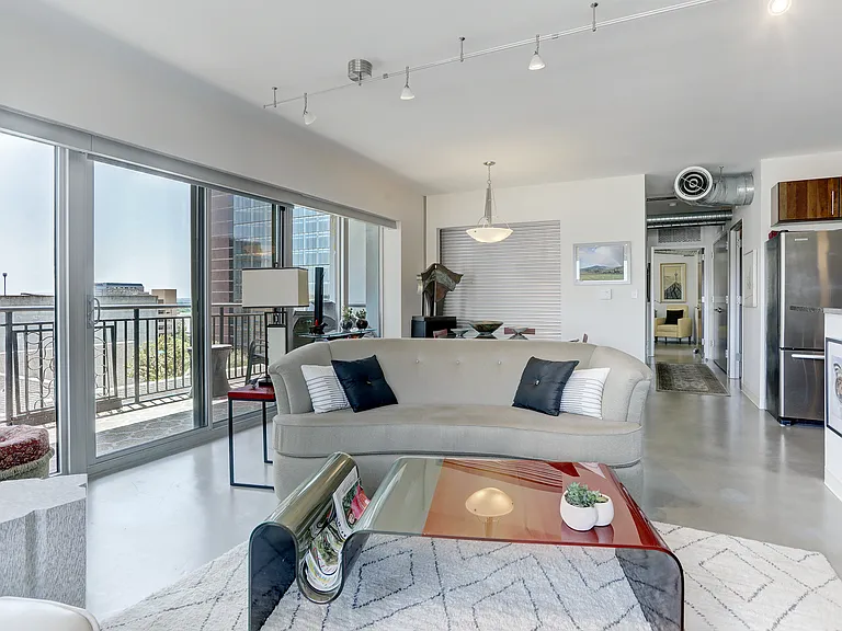 800 Brazos St #1107 — Photo 26
