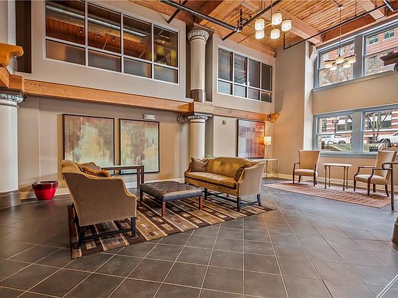 2nd image of 712 Broadway Blvd #708