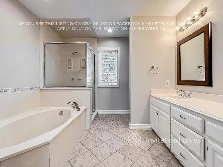 404 Columbia Dr — Photo 13